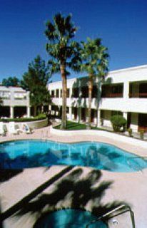 Days Inn & Suites Tallahassee Conference Center I-10 Hotel Exterior photo